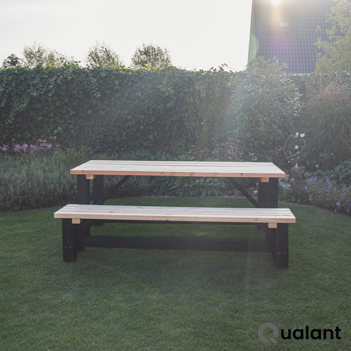 Table de jardin Timber Noir | Douglas | Plusieurs tailles