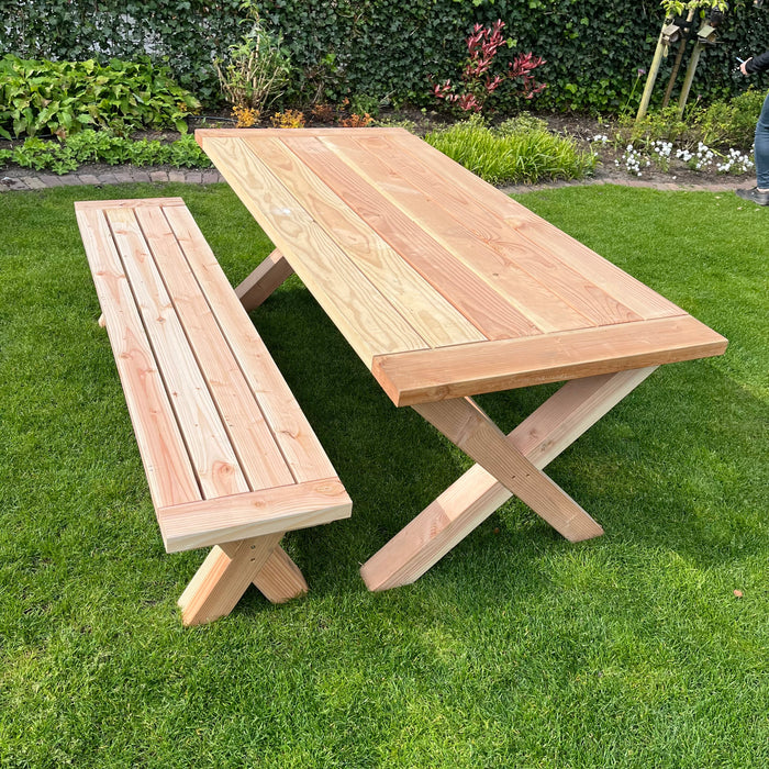 Table de jardin Robuste | Douglas | Plusieurs tailles